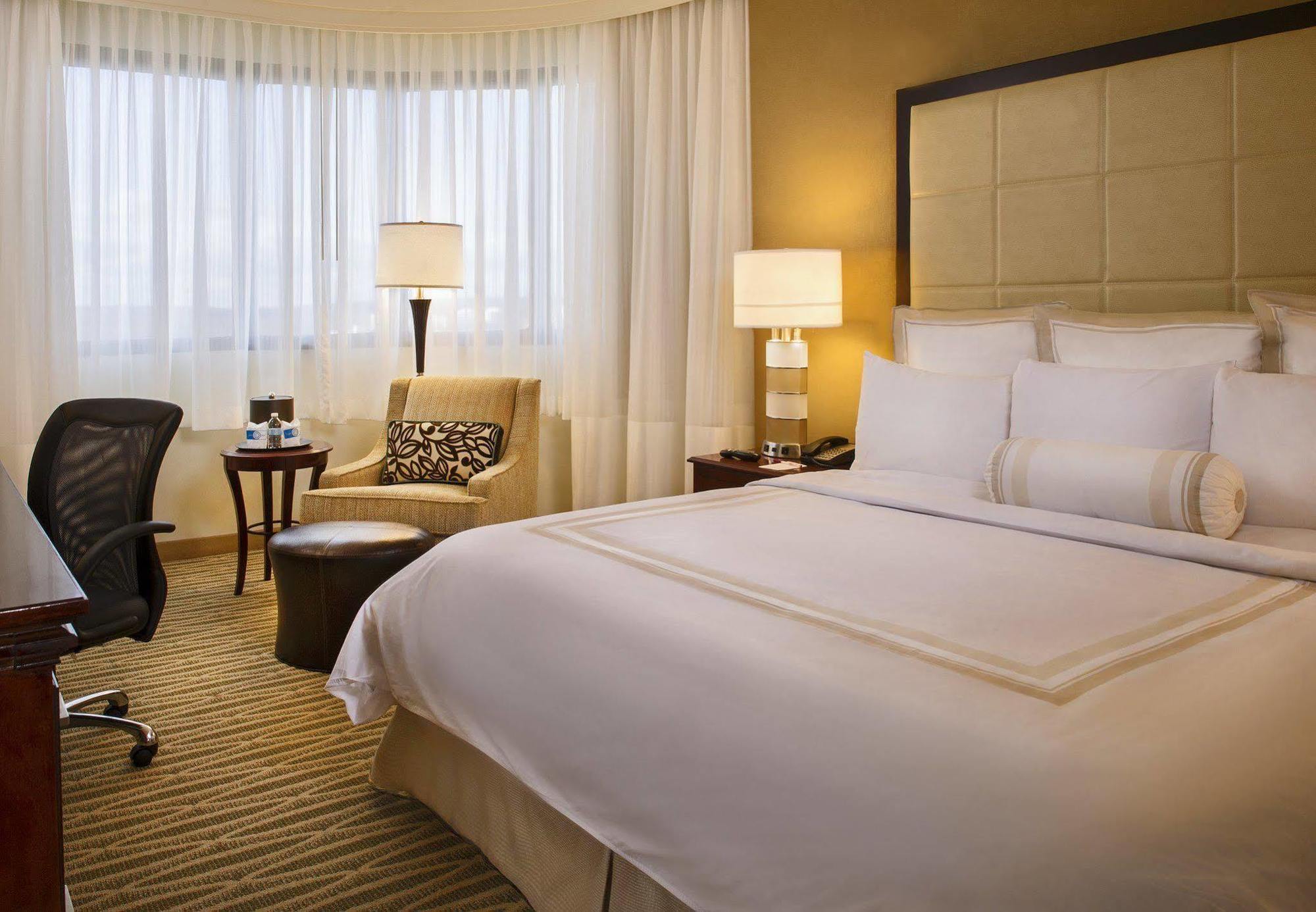 BWI Airport Marriott Hotel Linthicum Bagian luar foto